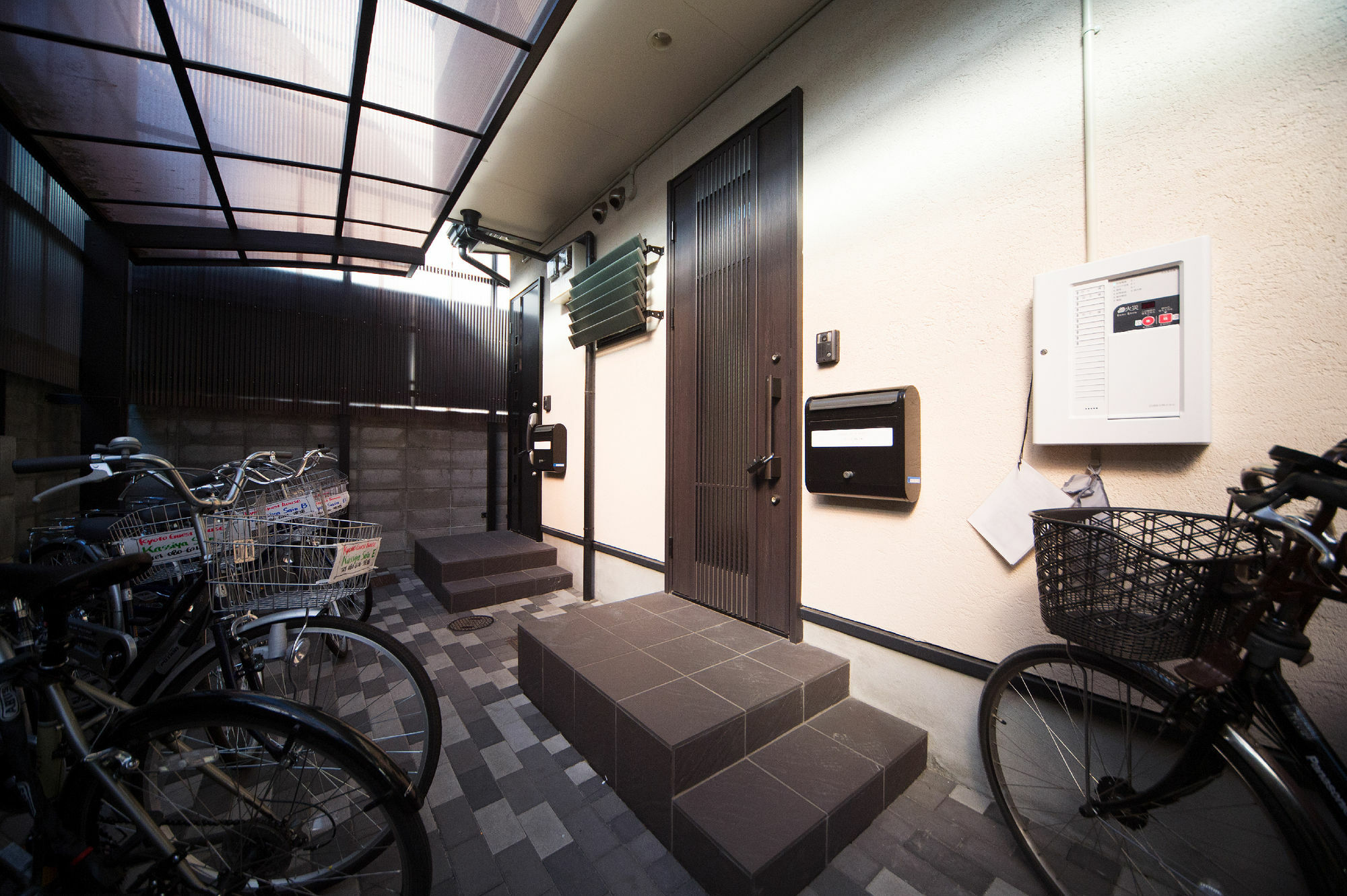 Kassiya Saiin Apartment